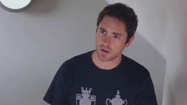 ENGLISH FILE pre-intermediate - episode 3.1. ROB HAS A PROBLEM смотреть онлайн