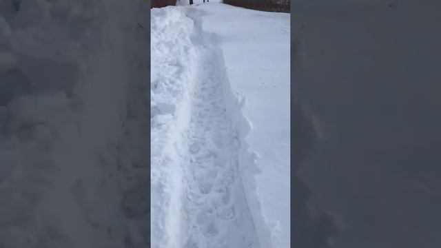 Вотана власть города камень на оби ,люди чистят сами себе проход 😂дорогу 🤣03.01.2020 смотреть онлайн