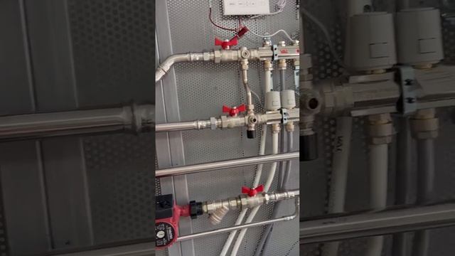 Зачем нужен коллекторный перепускной клапан в системе отопления? смотреть онлайн