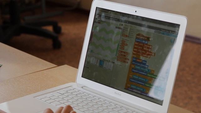 Программирование в среде "Scratch" смотреть онлайн