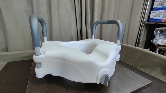 Насадка на унитаз со съёмными поручнями SC7060B смотреть онлайн