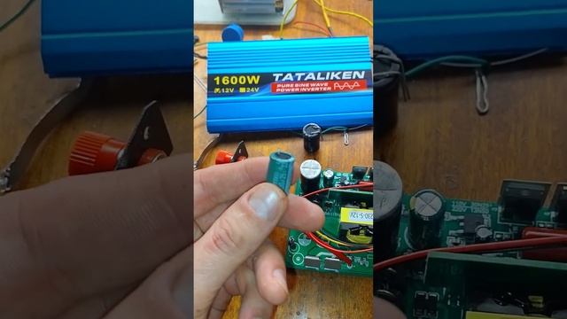 Необъяснимые явления во время ремонта инвертора Tataliken 1600W смотреть онлайн