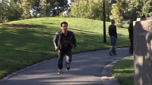 Omar Salazar Behind the Scenes смотреть онлайн