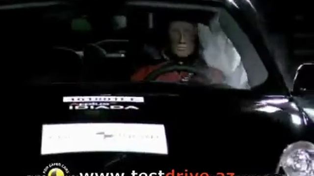 Alfa Romeo Guilietta Crash Test.m4v смотреть онлайн