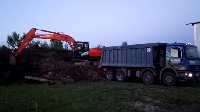 Вывоз грунта с погрузкой в Санкт-Петербурге смотреть онлайн