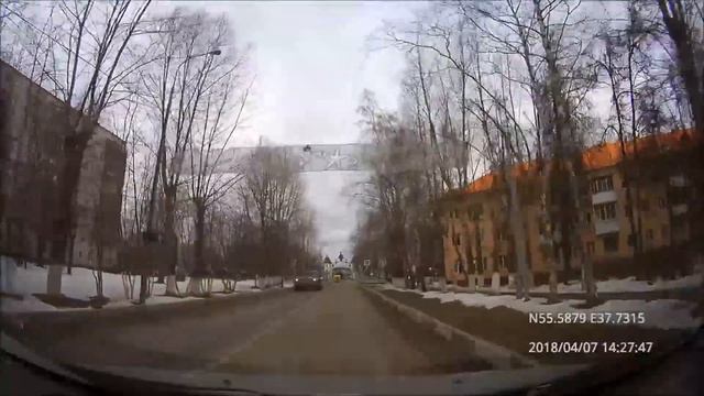 ? Driving in Moscow city: Бирюлёво Восточное - Совхоз им. Ленина - Текстильщики 07/04/2018 (4x) смотреть онлайн