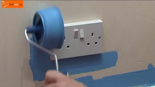 The Renovator Paint Runner Pro смотреть онлайн