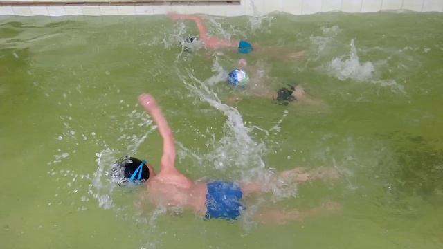 Кроль в тройке.3gp смотреть онлайн