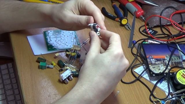 DIY: паяем ламповый предусилитель из Китая смотреть онлайн