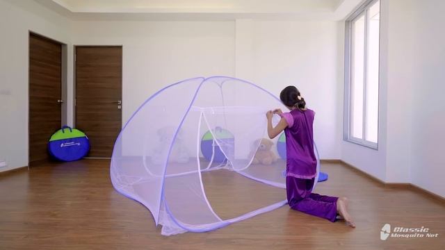 Classic double bed mosquito net Folding method-I смотреть онлайн