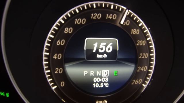 Mercedes Benz C 350 CDI / 0 - 200 km/h Acceleration смотреть онлайн