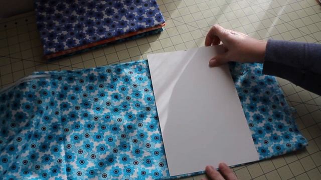 Learn How to Organize and Store Your Fabrics with Comic Book Backer Boards смотреть онлайн