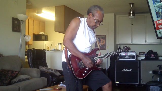 Schecter Hellraiser Passive Cherry W/FR смотреть онлайн