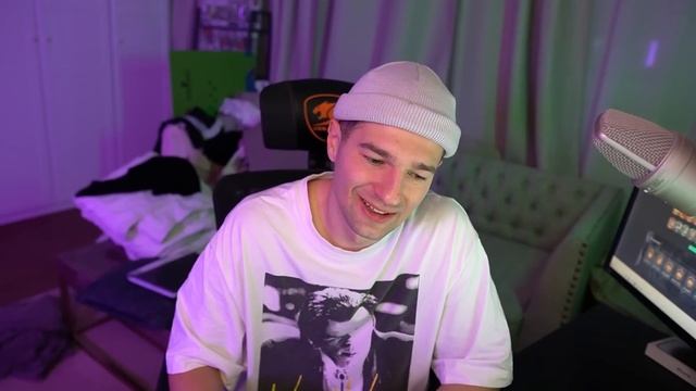 ПОЙМАЛ ЛЕГЕНДУ в ОСНОВНОЙ СОСТАВ / ОТКРЫЛ 50 ПАКОВ 81+ в FIFA 23 смотреть онлайн