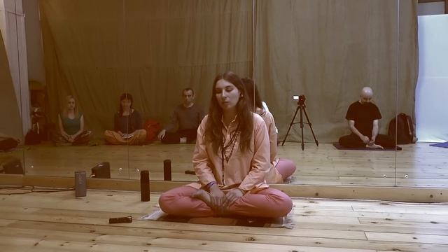 Кундалини. Фрагмент лекции йоги Лакшминатх. 2014 смотреть онлайн