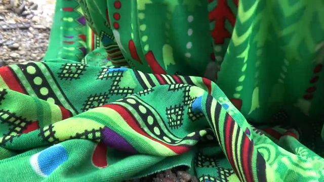 Primitive Life : Find Food For Survive and Meet a Big Mussel in the Deep Sand on the Stream смотреть онлайн