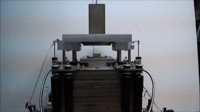 Макет ударного стенда СПУ-300/ Pneumatic shock test machine смотреть онлайн