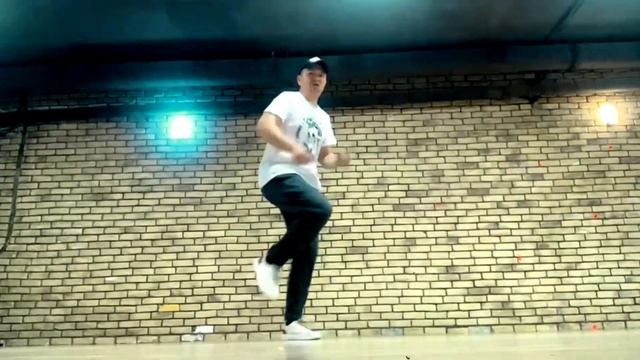 Shuffle dance ? 180 bpm (Melbourne shuffle) Шаффл танец ? смотреть онлайн