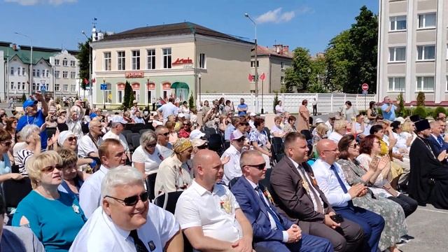 "Беларусы" подарили рогачевцам массу положительных эмоций смотреть онлайн