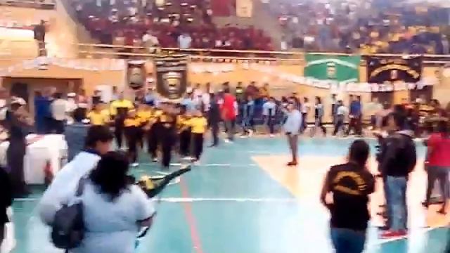 Fermin Tanguis en juegos escolares смотреть онлайн