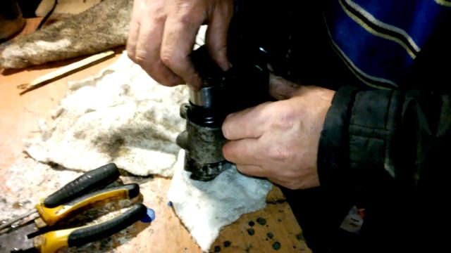 Белые стены, серое небо