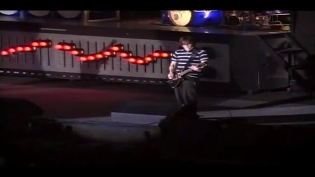 Limp Bizkit - Master Of Puppets (Metallica Cover) (Mike Smith) смотреть онлайн
