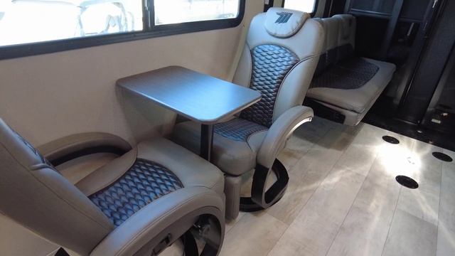 ITS HERE! 2022 MOMENTUM G CLASS 21G