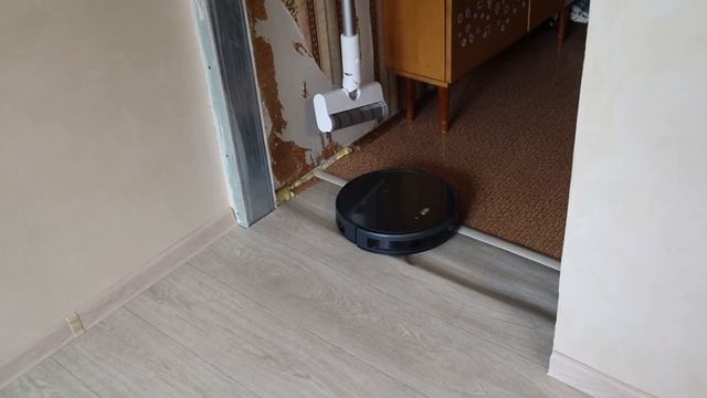 ОХРЕНЕТЬ! СТЕКЛЯННЫЙ РОБОТ-ПЫЛЕСОС С АЛИЭКСПРЕСС! РАСПАКОВКА И ОБЗОР NEATSVOR X500! смотреть онлайн