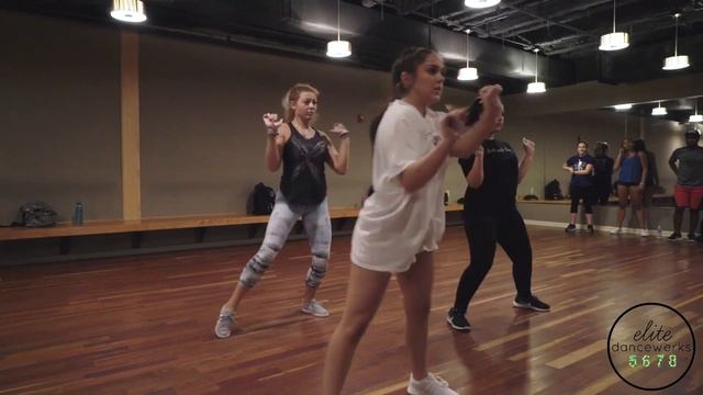 Fergalicious - Fergie, Cassandra Pappy Choreography смотреть онлайн