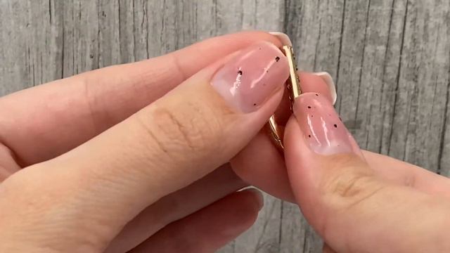 Серьги Xuping 26103 белые фианиты 18К смотреть онлайн