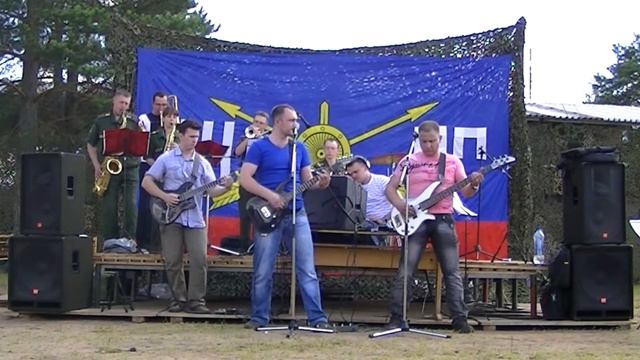 Голубые Береты-Расскажи Отец, Расскажи (Назначенные cover) смотреть онлайн