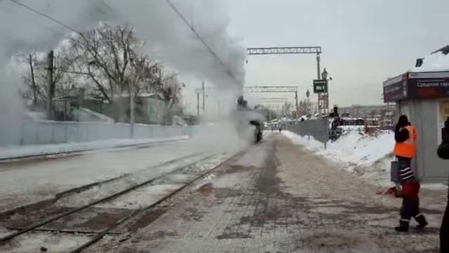 Маневры паровоза на Рижском вокзале смотреть онлайн