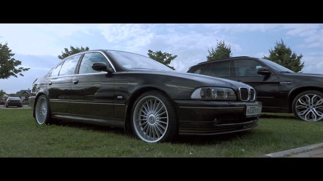 Главная встреча владельцев BMW в России! ///M5 e34 и X5. смотреть онлайн