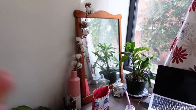 Prioritizing Myself, Apartment Updates, Heart 2 Hearts & Exploring Downtown Montreal | FEW DAYS VLO смотреть онлайн