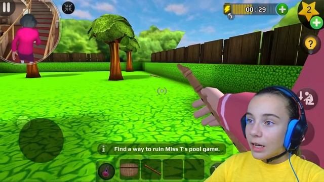 МИСС ТИ В ИГРЕ В КАЛЬМАРА! Злая Учительница Scary Teacher 3D смотреть онлайн