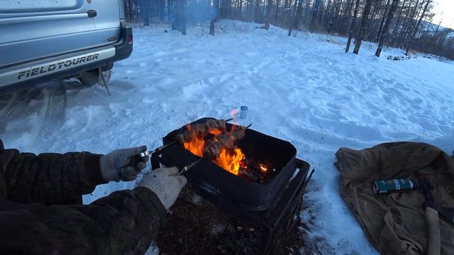 ШАШЛЫК ПРИ МИНУС 23 МОРОЗА ! СВЕРНУЛИ НА ХАСЫН. МАГАДАНСКАЯ ОБЛАСТЬ.19.11.2022 смотреть онлайн