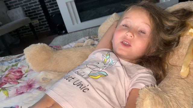 Выпадение молочного зуба в 6 лет, как должно быть . смотреть онлайн