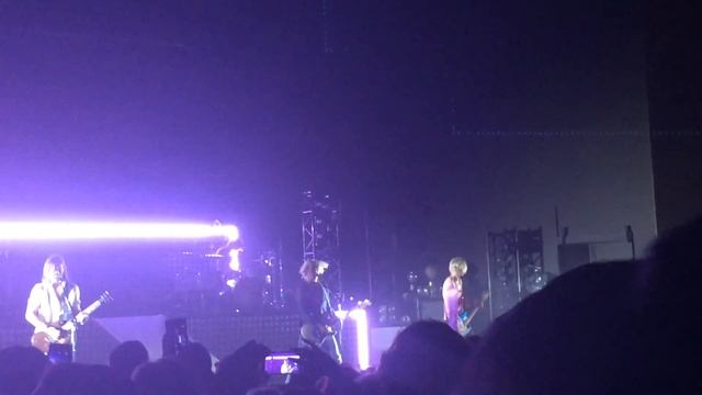 R5-part of dark side Mesa amphitheater 8/22/2015 смотреть онлайн