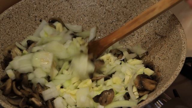 Жареная картошка по ШУСТРОМУ! Даже МЯСА НЕ НУЖНО! смотреть онлайн