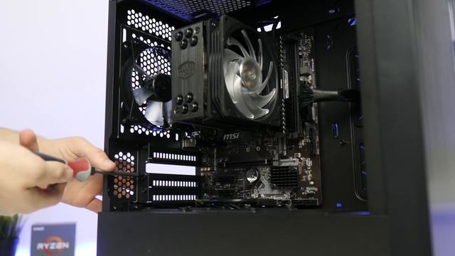 Epic $800 Gaming PC Build 2019! [GTX 1660 & Ryzen 5 2600 w/ Benchmarks!] смотреть онлайн