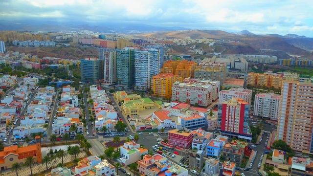 4K DRONE GRAN CANARIA : LAS PALMAS ( WITH AVA MARIA ). смотреть онлайн