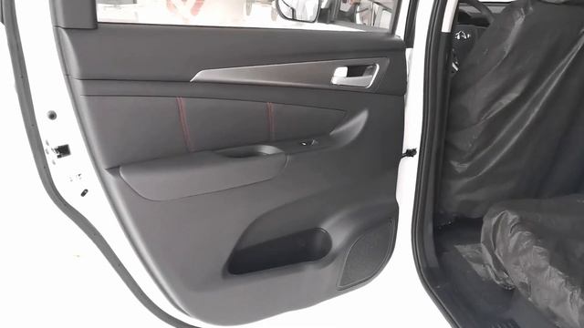 2022 Changan Oshan A600 EV in-depth Walkaround смотреть онлайн