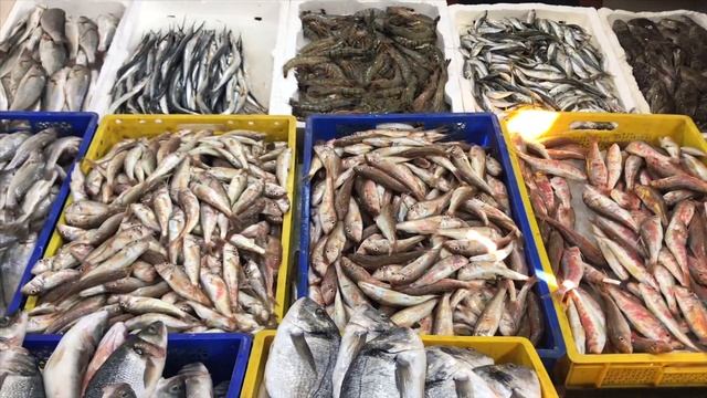 Батуми. Рыбный рынок. Цены на рыбу и креветки . Fish market Batumi. смотреть онлайн