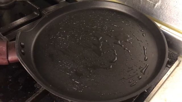 Пышные оладьи и омлет: простые рецепты