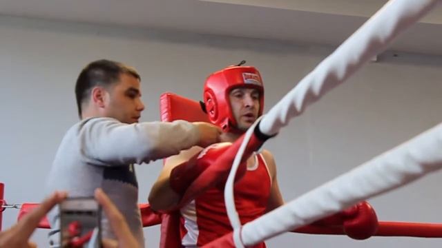 Александр Николахин. Дебют на Соревнованиях по боксу среди любителей смотреть онлайн