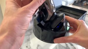 Подарок на 23 февраля / Электробритва Dykemann Richtigkeit N-15 / Обзор бритвы