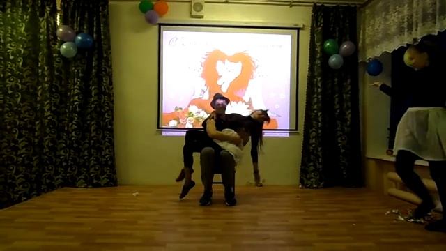 Сценка "Кошачий треугольник" смотреть онлайн