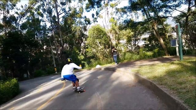 Longboard Medellin смотреть онлайн