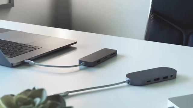 Top 5: BEST USB C Hubs of 2021 / Docking Station / Multiport Adapter for iPad Pro, MacBook, Laptop смотреть онлайн