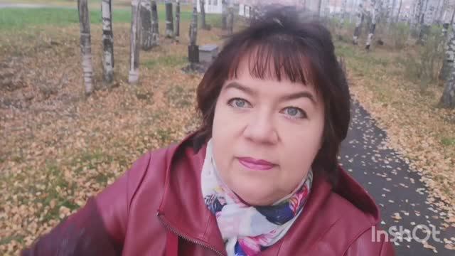03.10.22 Влог-болталка на прогулке-мой вкусный осенний рацион-калорийность пирожков и макаронов. смотреть онлайн